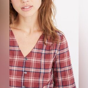 Madewell Plaid V-Neck Button-Down Top • Red/Blue plaid • Soft Lightweight Blouse